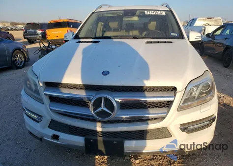 2015 Mercedes-Benz Gl 450 4Matic z USA, uszkodzony, nr VIN 4JGDF6EE4FA598793